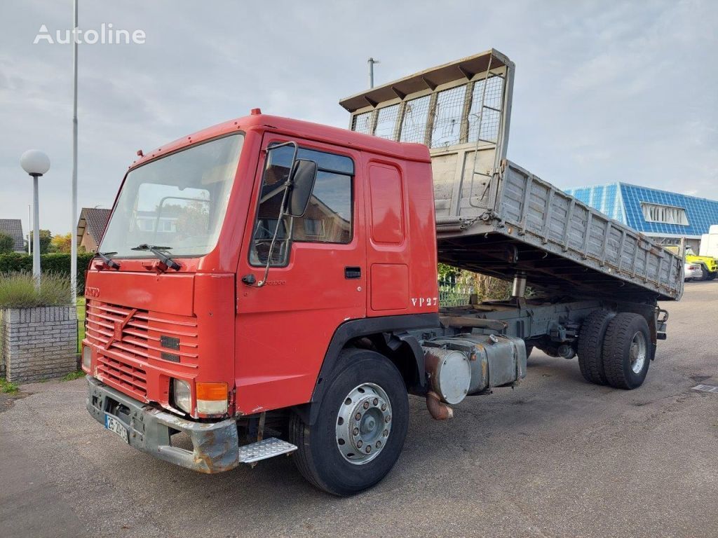 덤프 트럭 Volvo FL 10 4X2 Kipper